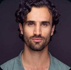 Alexander Lloyd as Dominic Hale in Deadly Ambition
