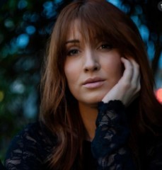 Caitlin Lopez as Vivienne Peters in Deadly Ambition
